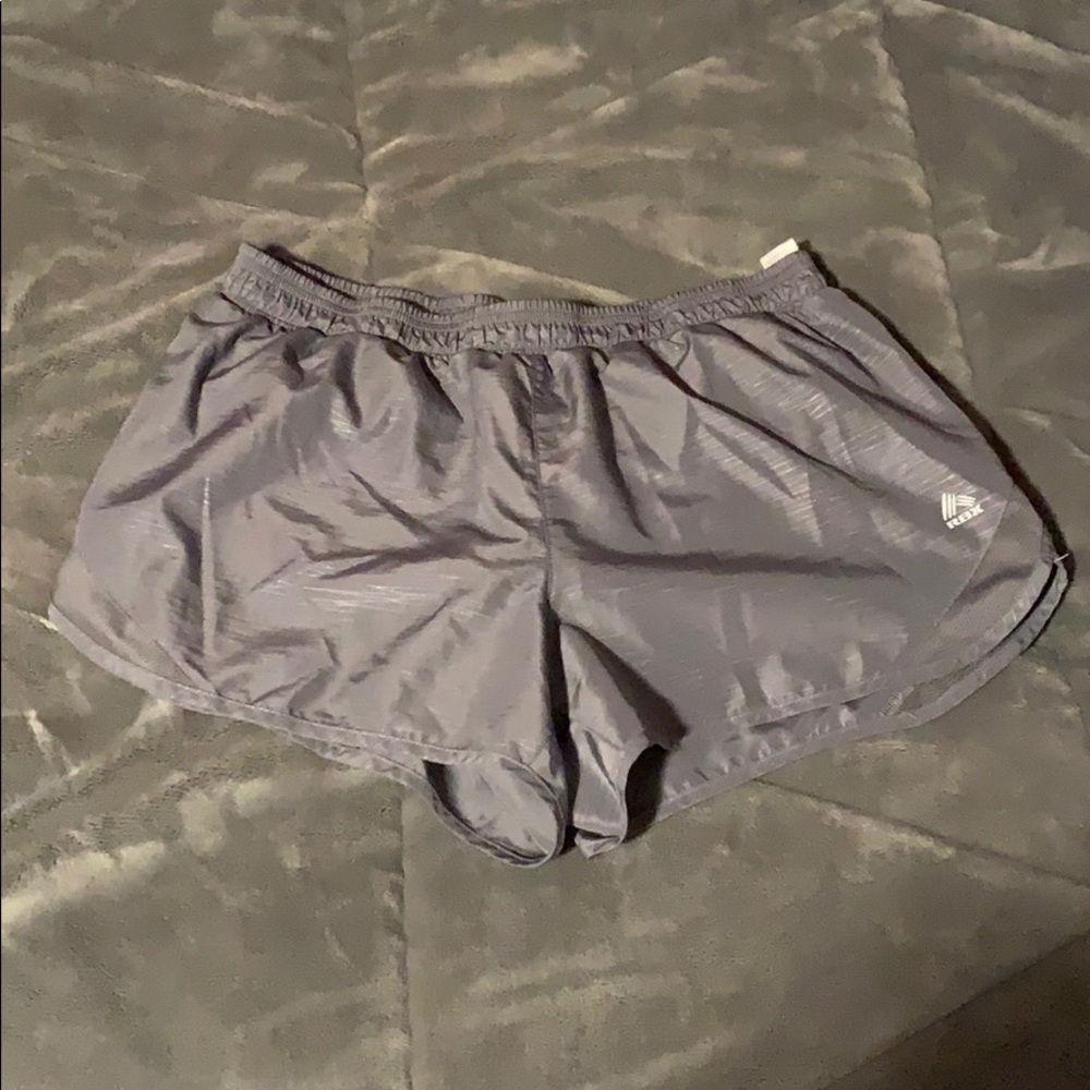 RBX Women’s Grey Athletic Shorts Size Large